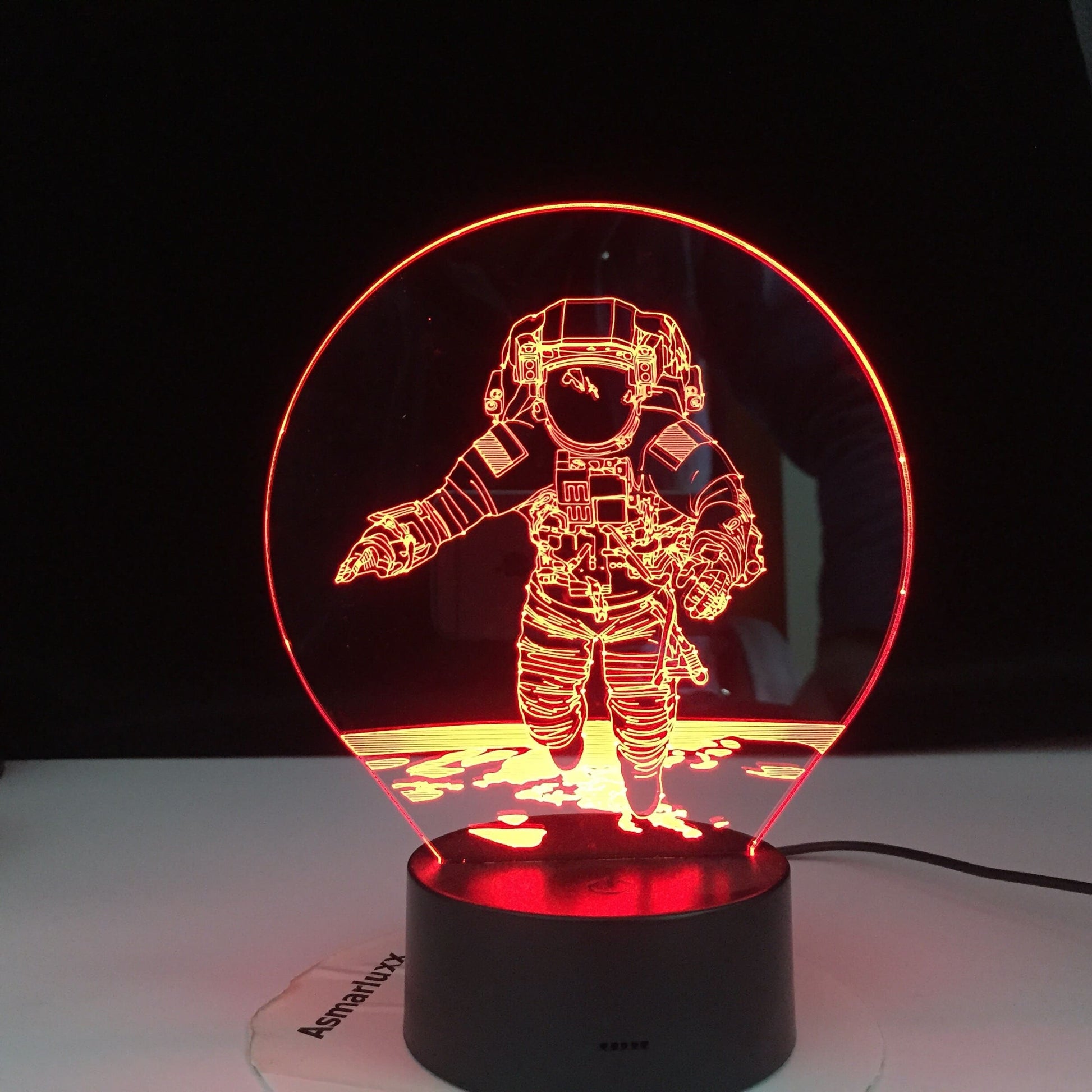 Lampe Astronaute en Orbite