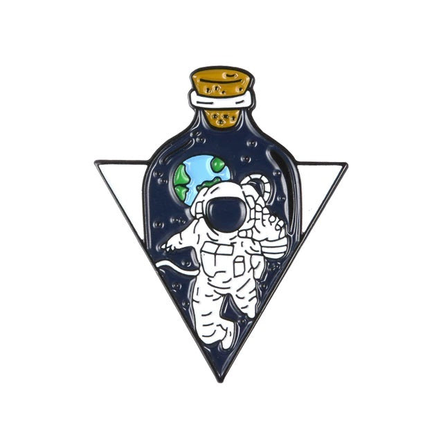 Pin's Astronaute dans l'Espace Default Title